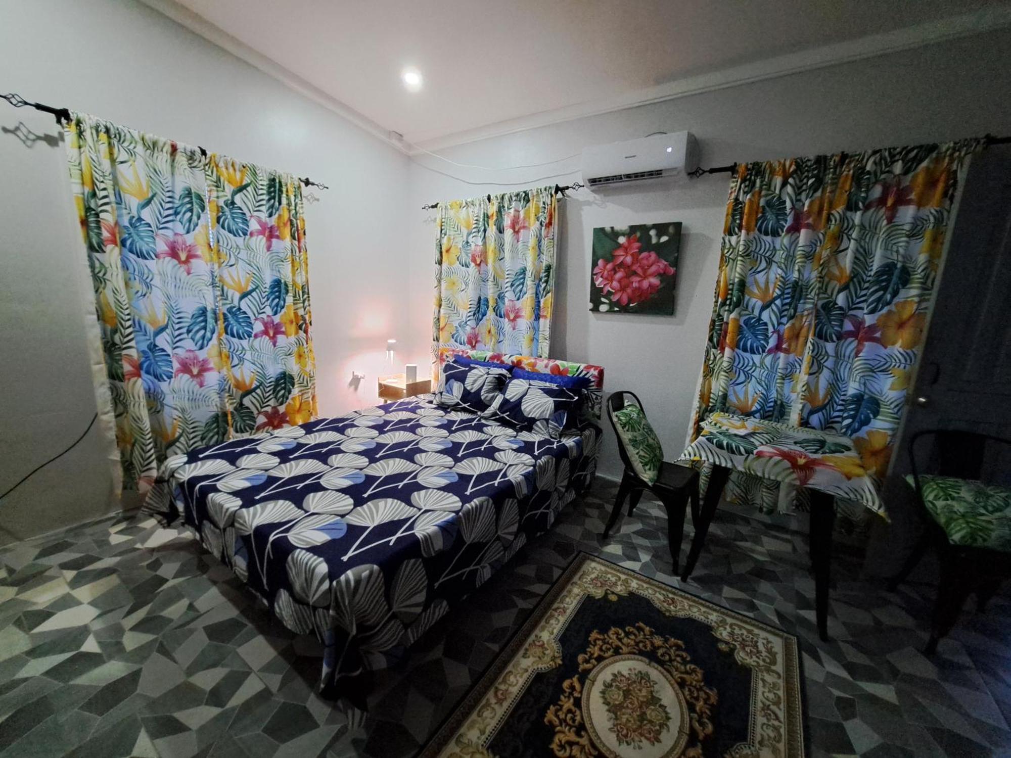 Bed and Breakfast Tropical Almond Haven Сува Екстер'єр фото